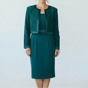 Karin Stevens Emerald Green Two Piece Dress Suit Embroidered Jacket 10